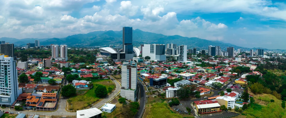 Arrival in San José