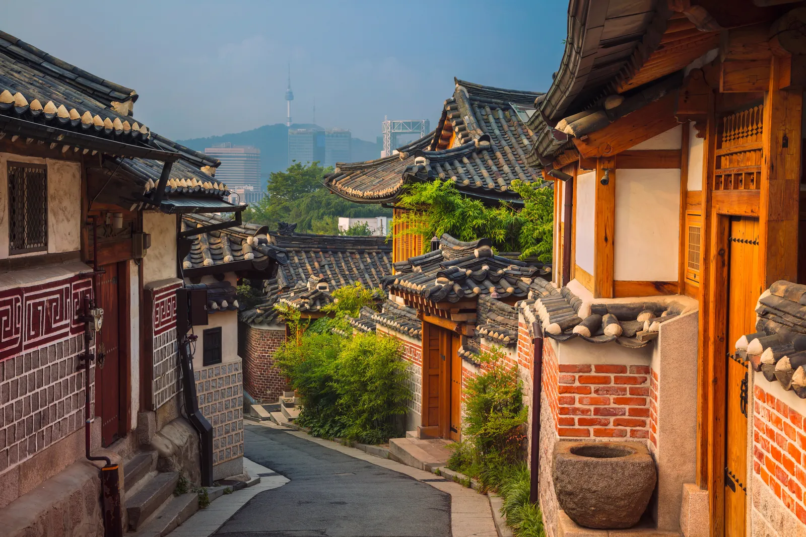 Seoul and Busan Signature Escape