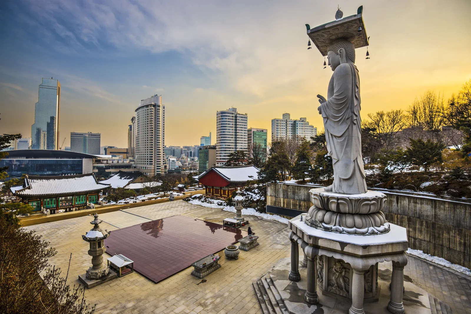 Arrival in Seoul