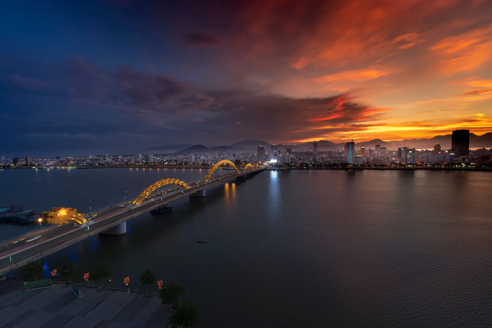 Ho Chi Minh City to Da Nang